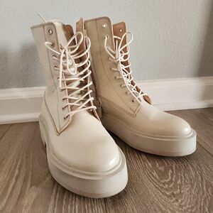 & Other Stories Sz 6 leather boots